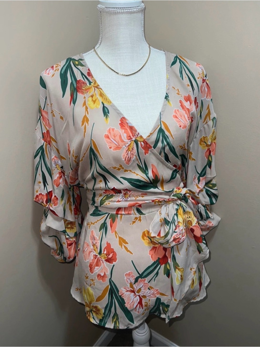 Boho-style floral wrap garment from the trend-forward label MILEY + MOLLY.